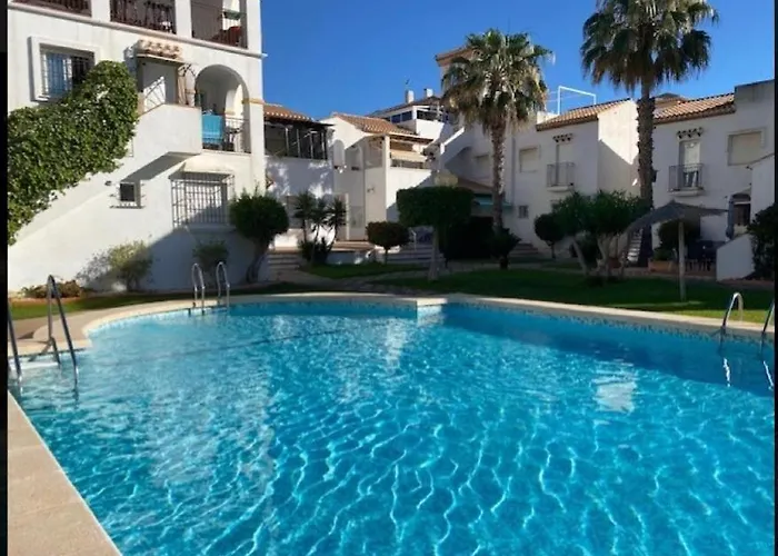 Playa Flamenca 151 *